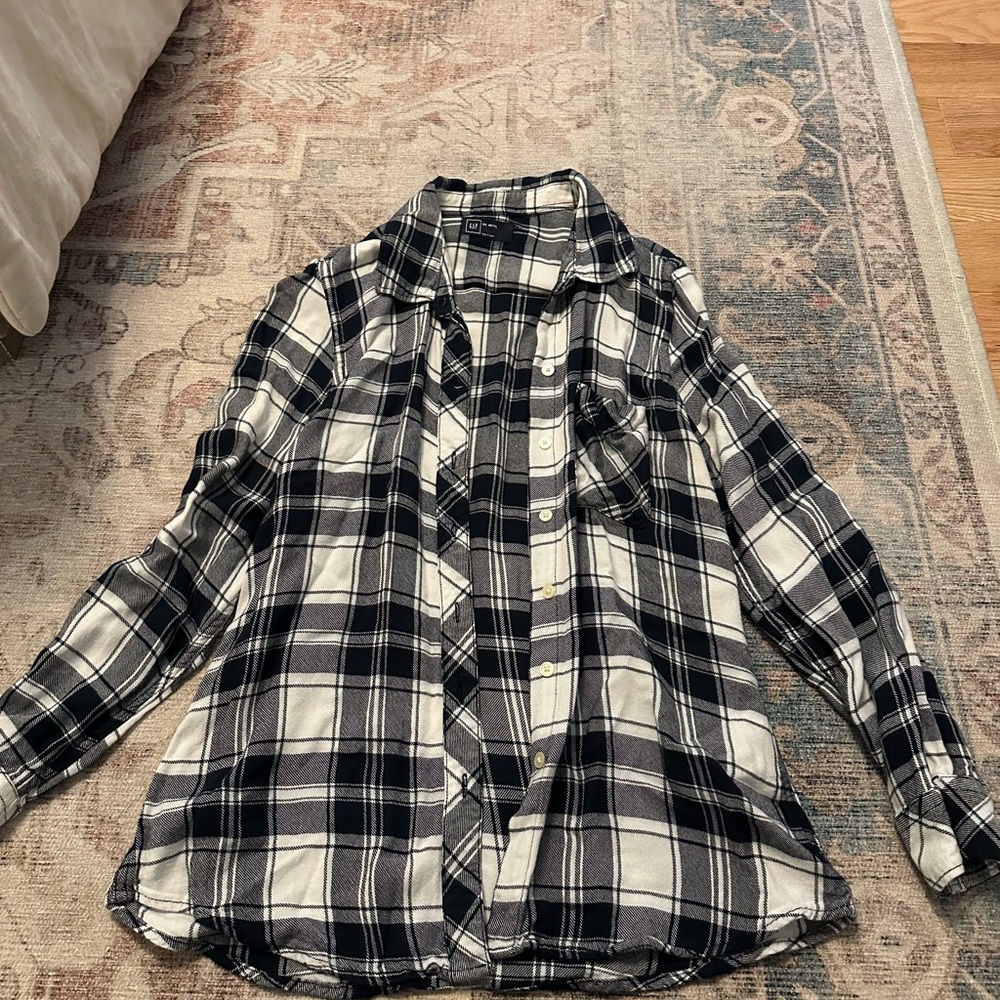Black and White Plaid Button-Up Shirt